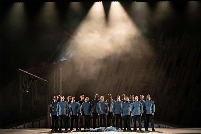 Первые гастроли Севастопольского государственного театра оперы и балета проходят в Санкт-Петербурге